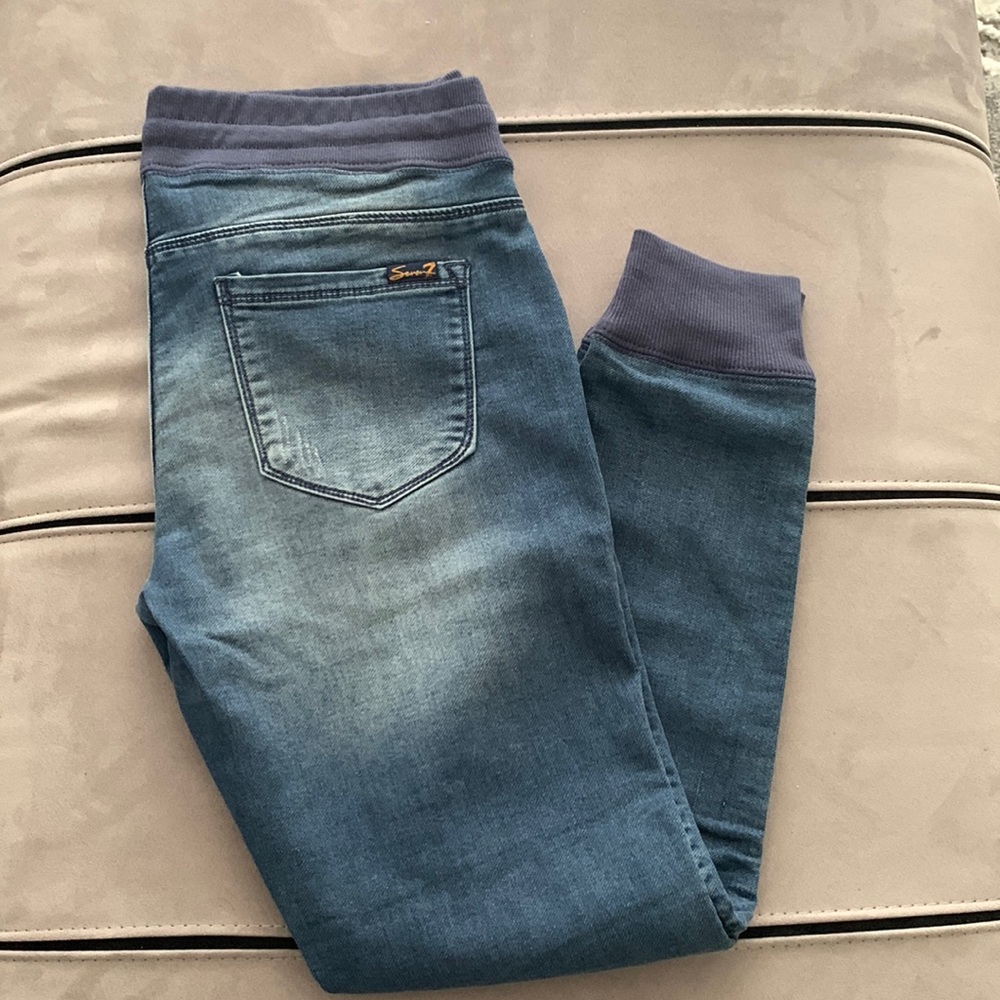 Seven NWOT Denim Jogger Pants size 8